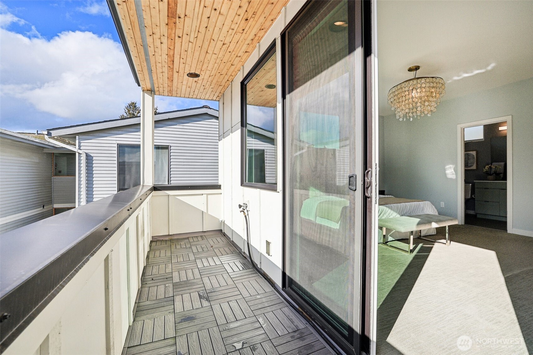 2634 NW 58th Street #B, Seattle, WA 98107