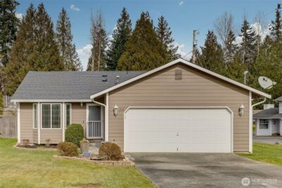 211 105th Street SE, Everett, WA 98208 - Photo 1