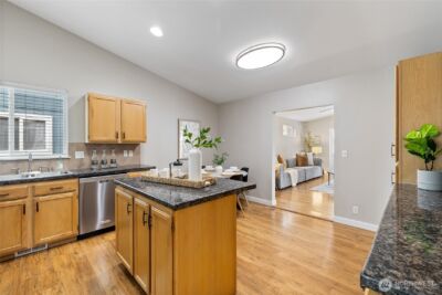 211 105th Street SE, Everett, WA 98208 - Photo 8