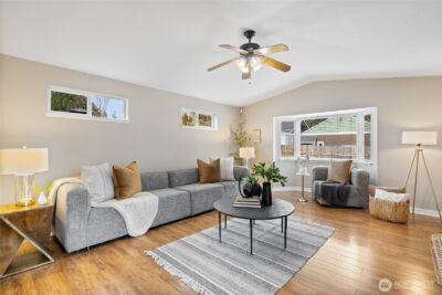 211 105th Street SE, Everett, WA 98208 - Photo 9