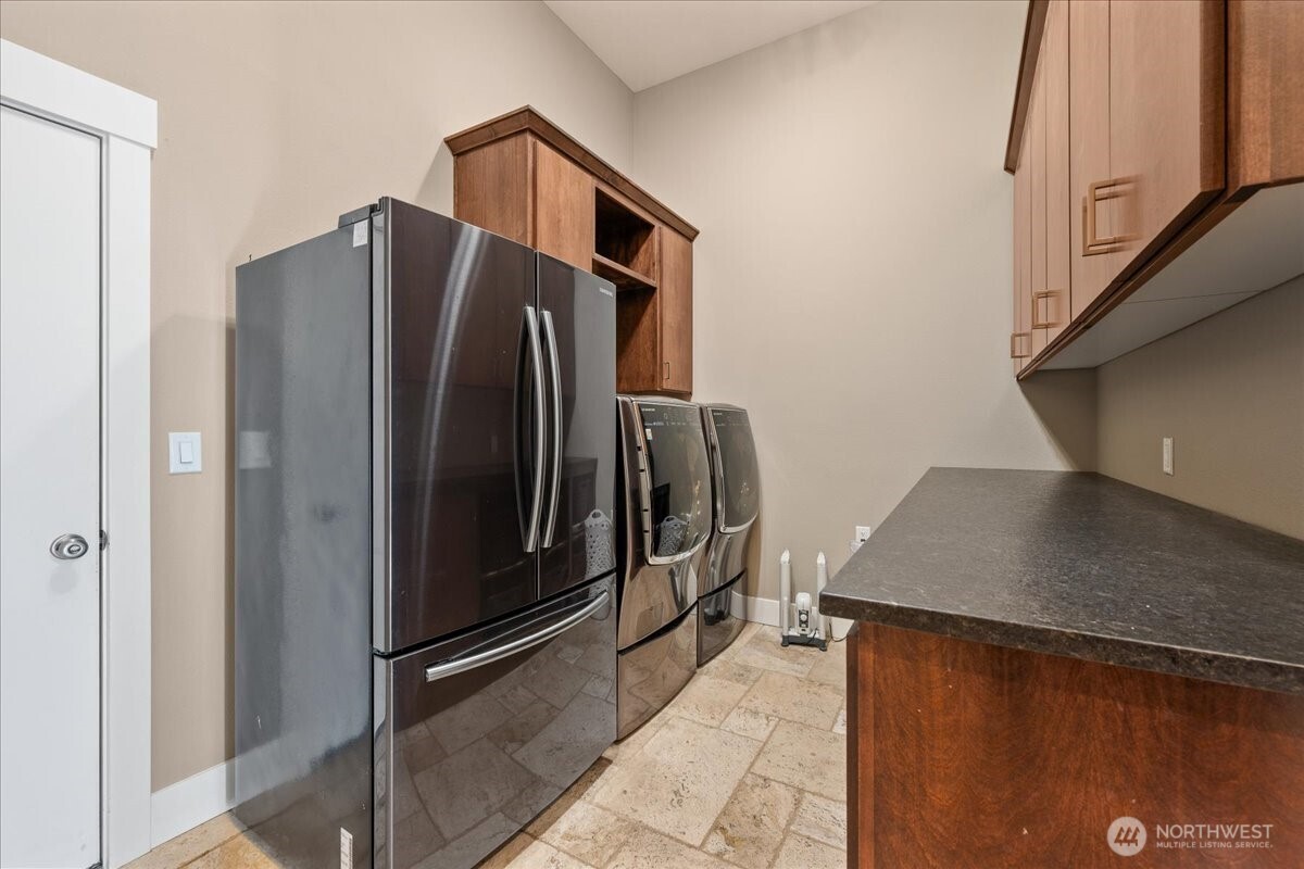 38724 NE Christensen Road , La Center, WA 98629