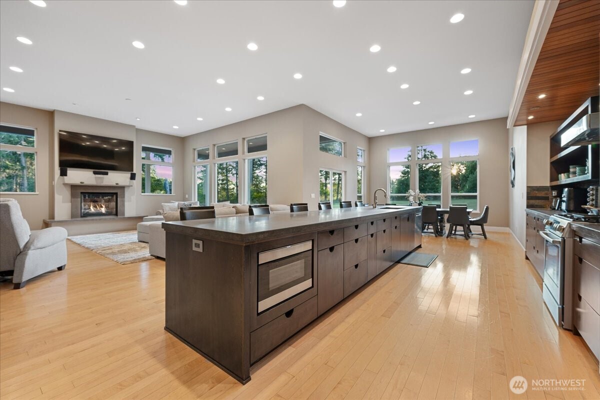 38724 NE Christensen Road , La Center, WA 98629