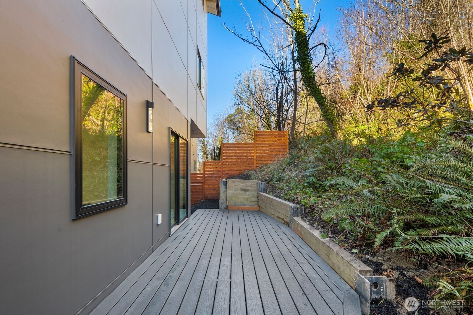 5252 23rd Avenue SW, Seattle, WA 98106