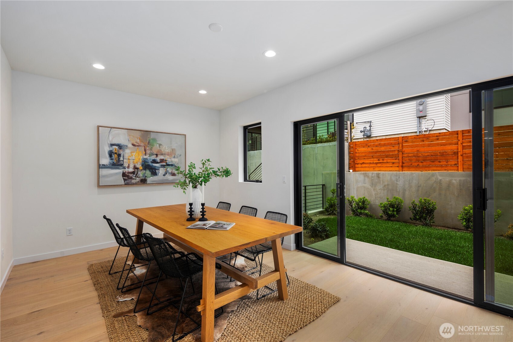 5252 23rd Avenue SW, Seattle, WA 98106