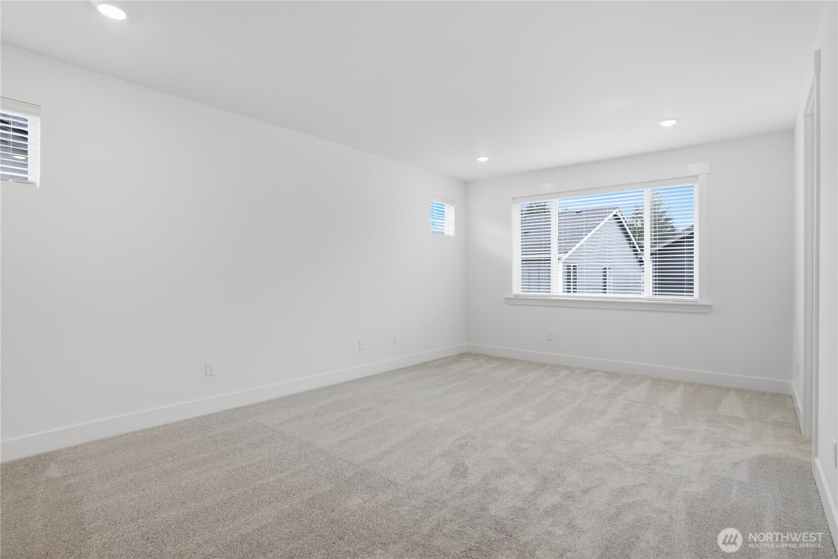 32411 Vine Avenue SE, Black Diamond, WA 98010