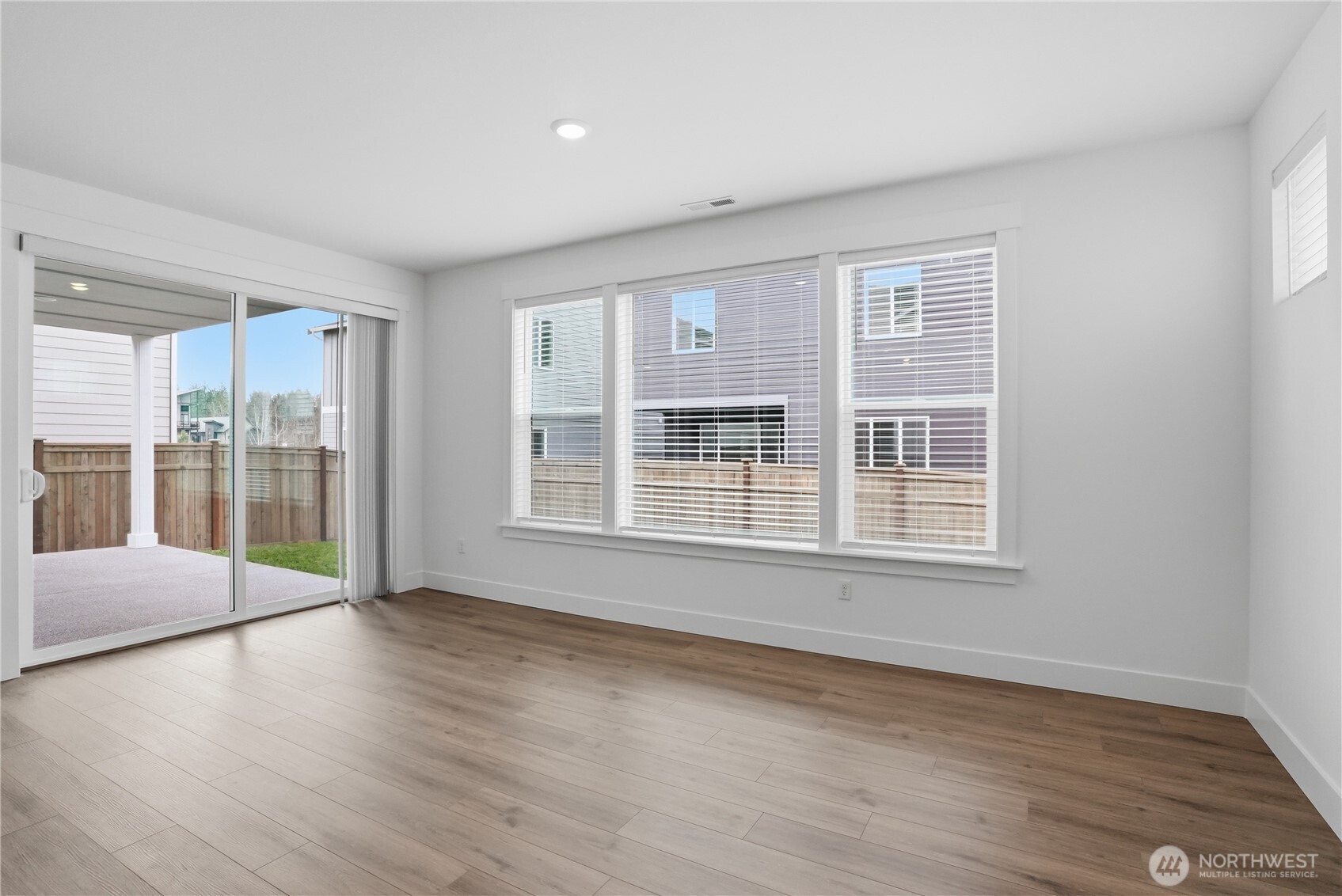 32411 Vine Avenue SE, Black Diamond, WA 98010