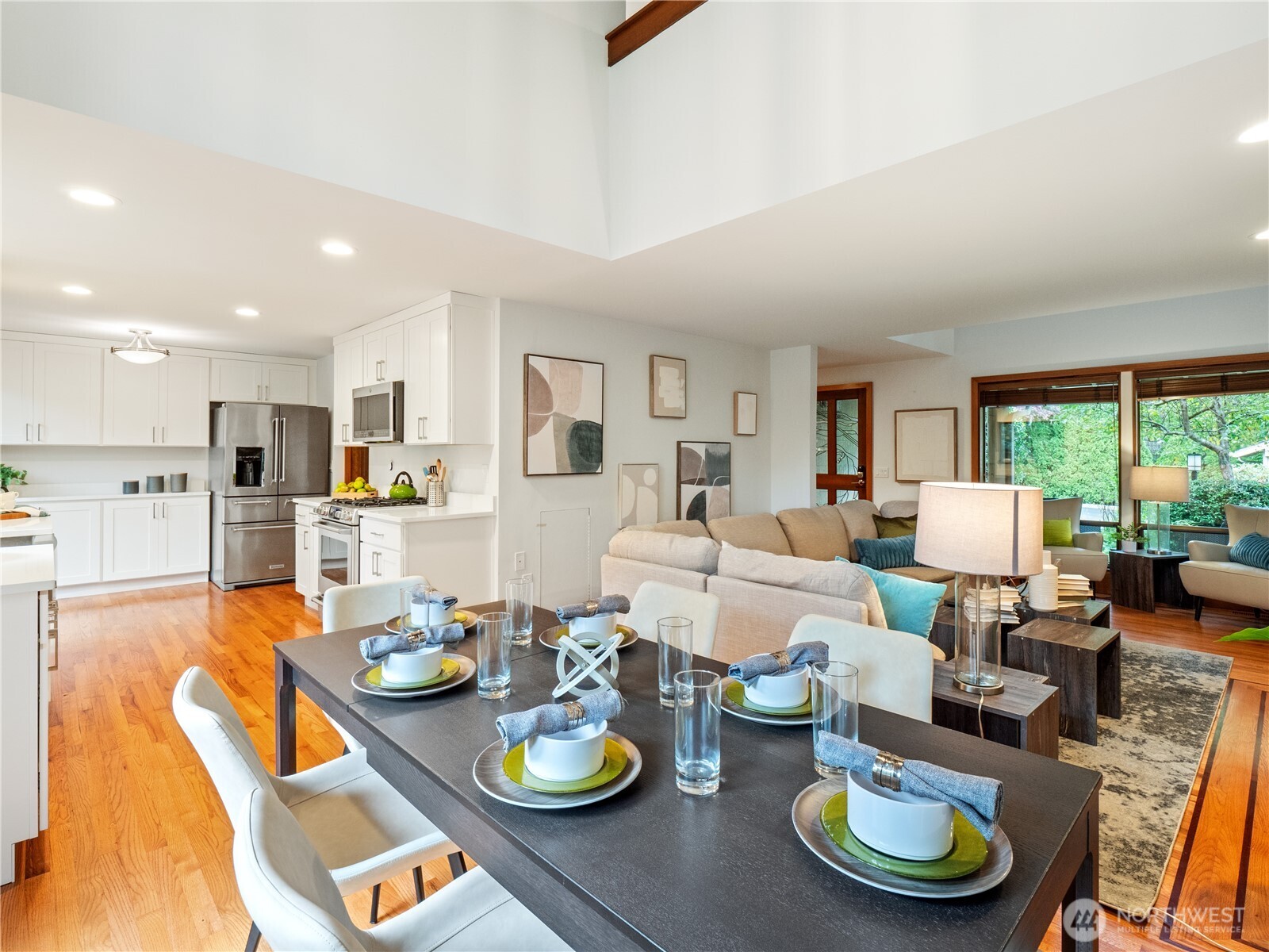 17519 NE 38th Court #9B, Redmond, WA 98052