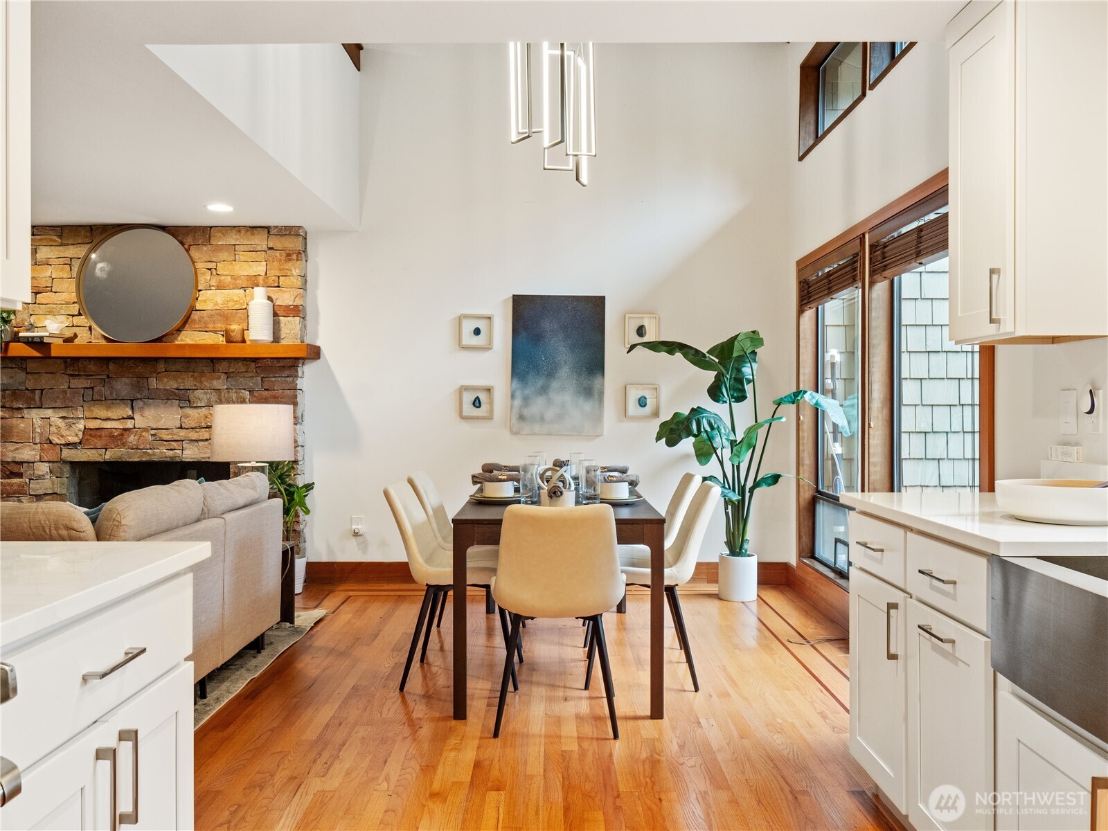 17519 NE 38th Court #9B, Redmond, WA 98052