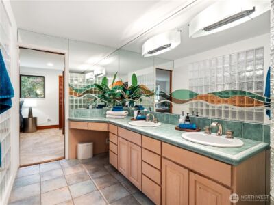 17519 NE 38th Court #9B, Redmond, WA 98052 - Photo 23