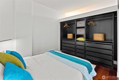 2911 2nd Avenue #810, Seattle, WA 98121 - Photo 16