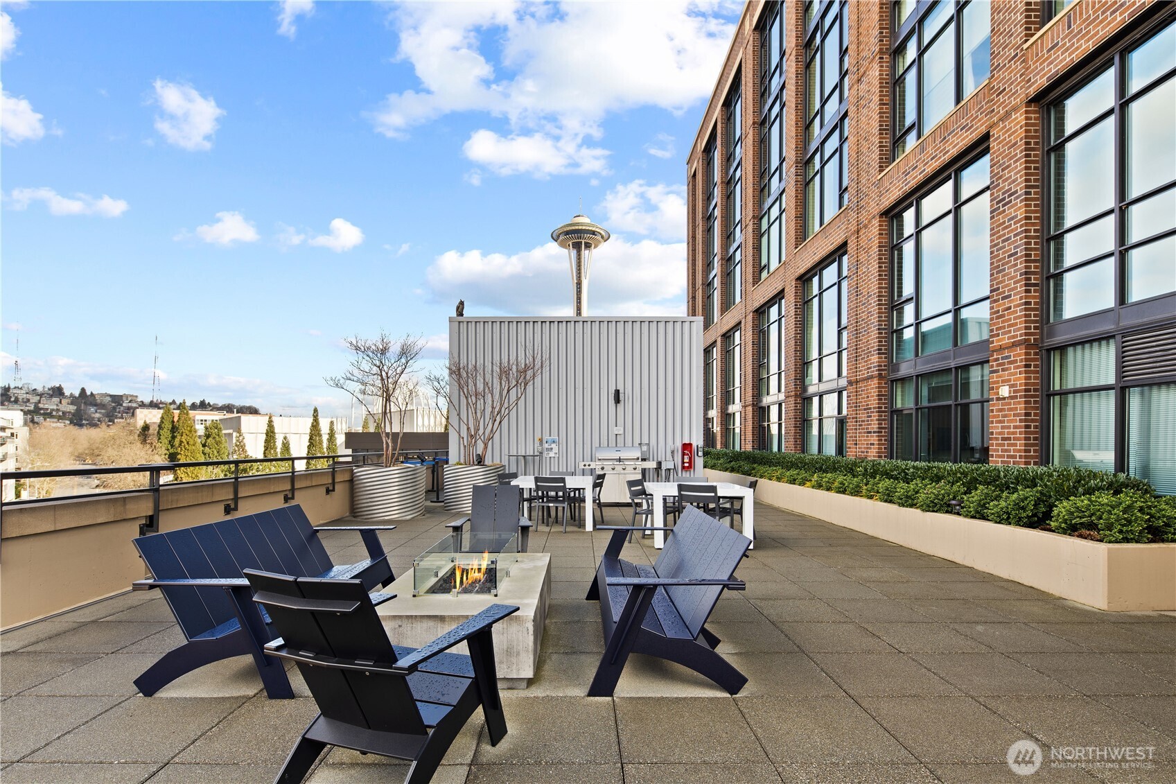 2911 2nd Avenue #810, Seattle, WA 98121