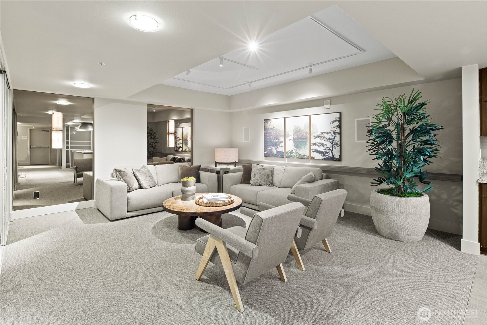 2911 2nd Avenue #810, Seattle, WA 98121