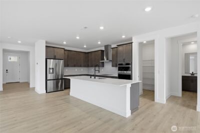 20431 Myrtle Place E, Bonney Lake, WA 98391 - Photo 3