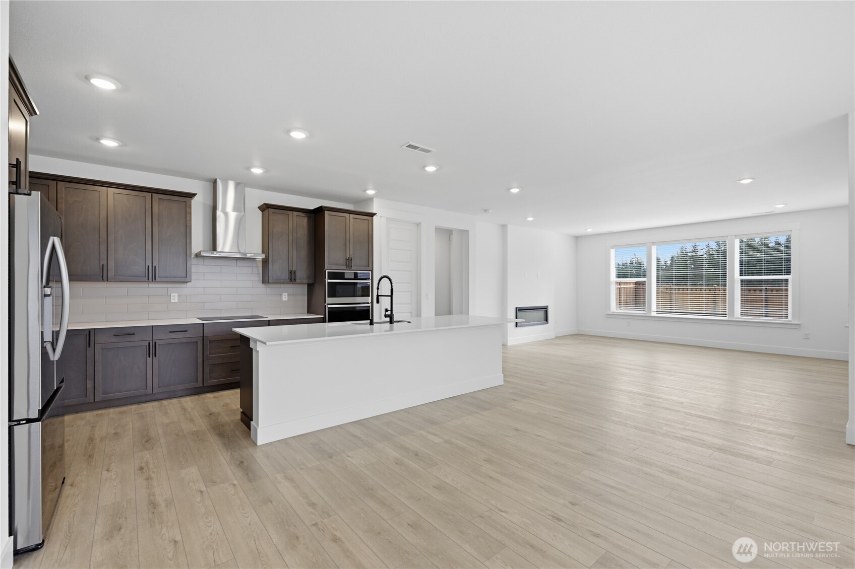 20431 Myrtle Place E, Bonney Lake, WA 98391