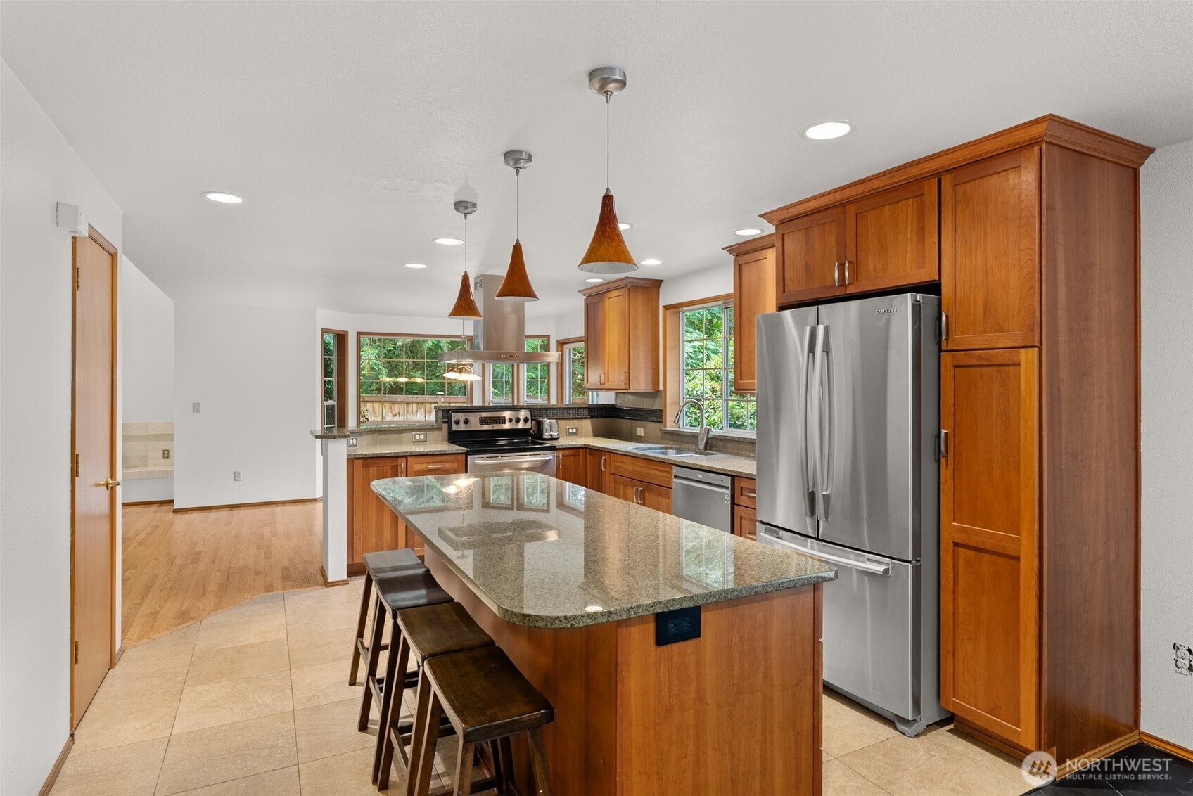 6333 Boardman Road NW, Olympia, WA 98502