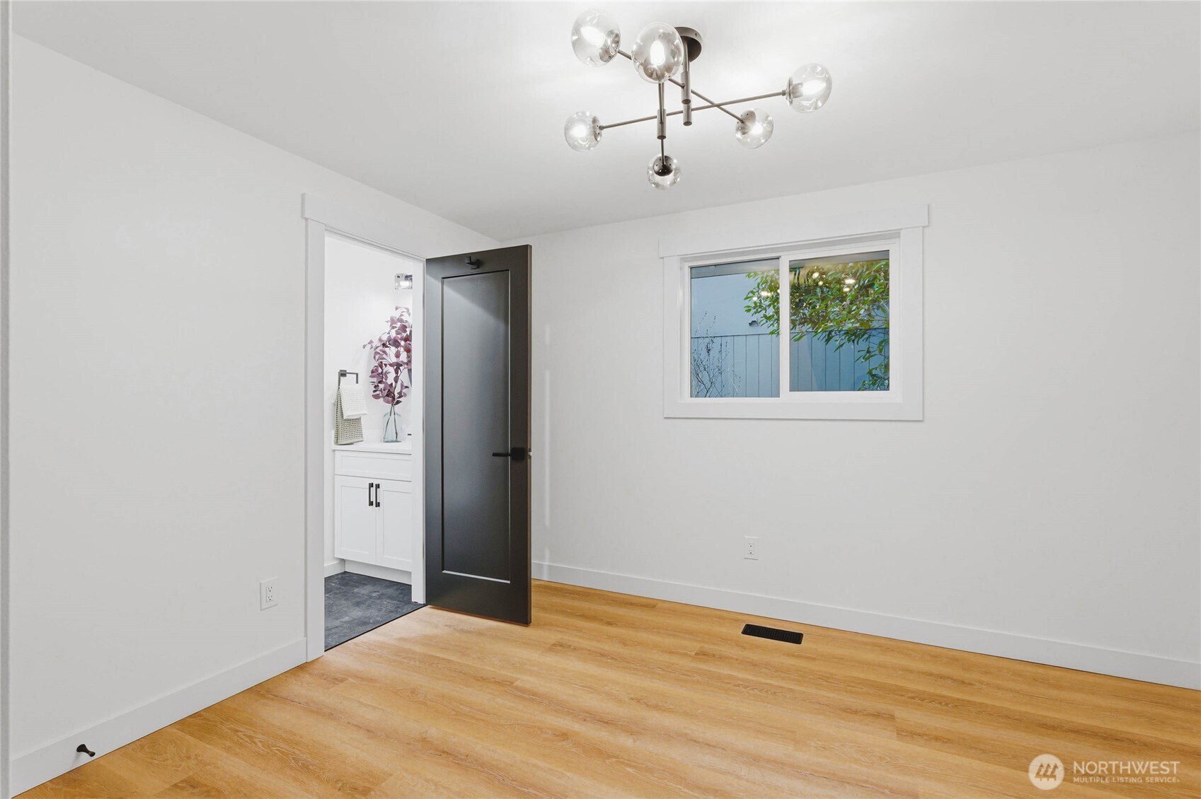 7622 S Thompson Ave , Tacoma, WA 98408