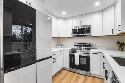 7622 S Thompson Ave , Tacoma, WA 98408 - Photo 5