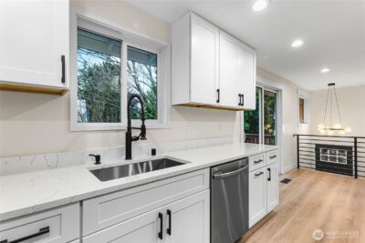 7622 S Thompson Ave , Tacoma, WA 98408 - Photo 6