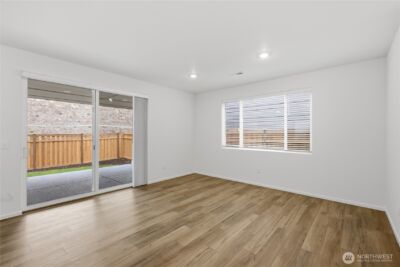 20440 Myrtle Place E, Bonney Lake, WA 98391 - Photo 5