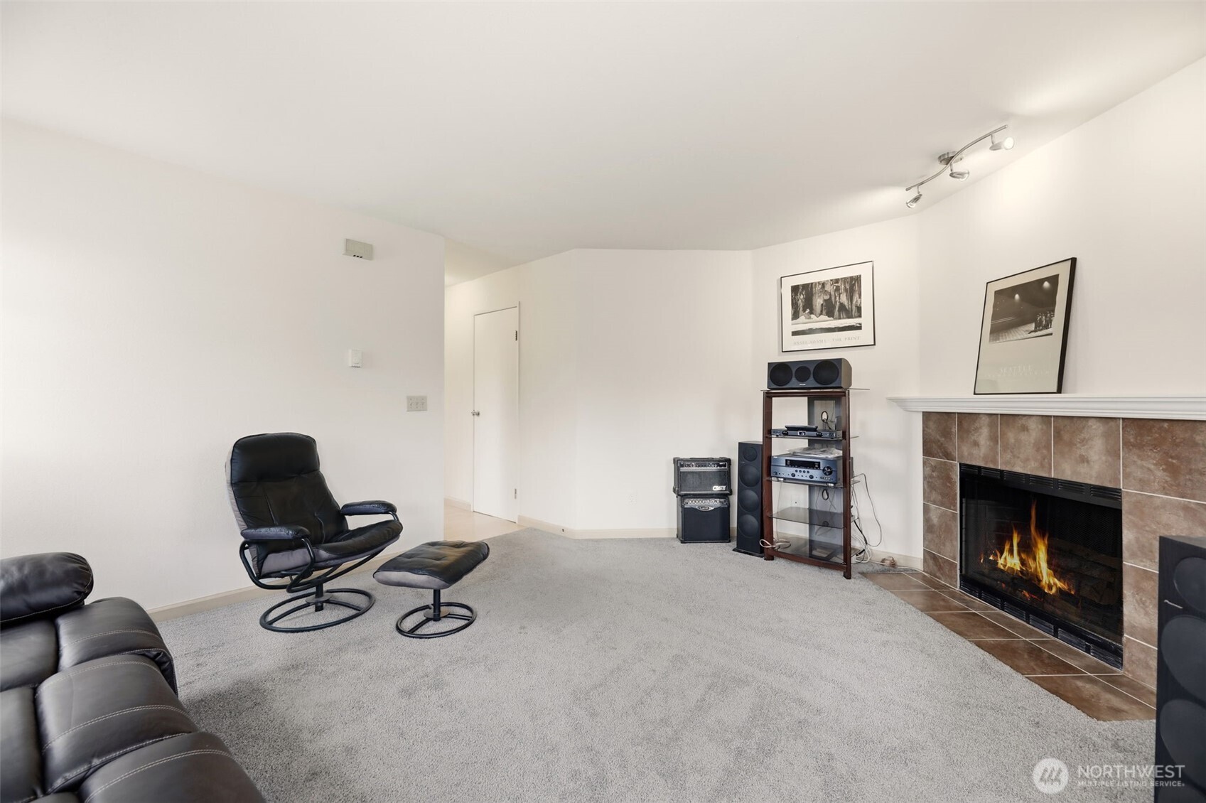 5300 Harbour Pointe Boulevard #N307, Mukilteo, WA 98275