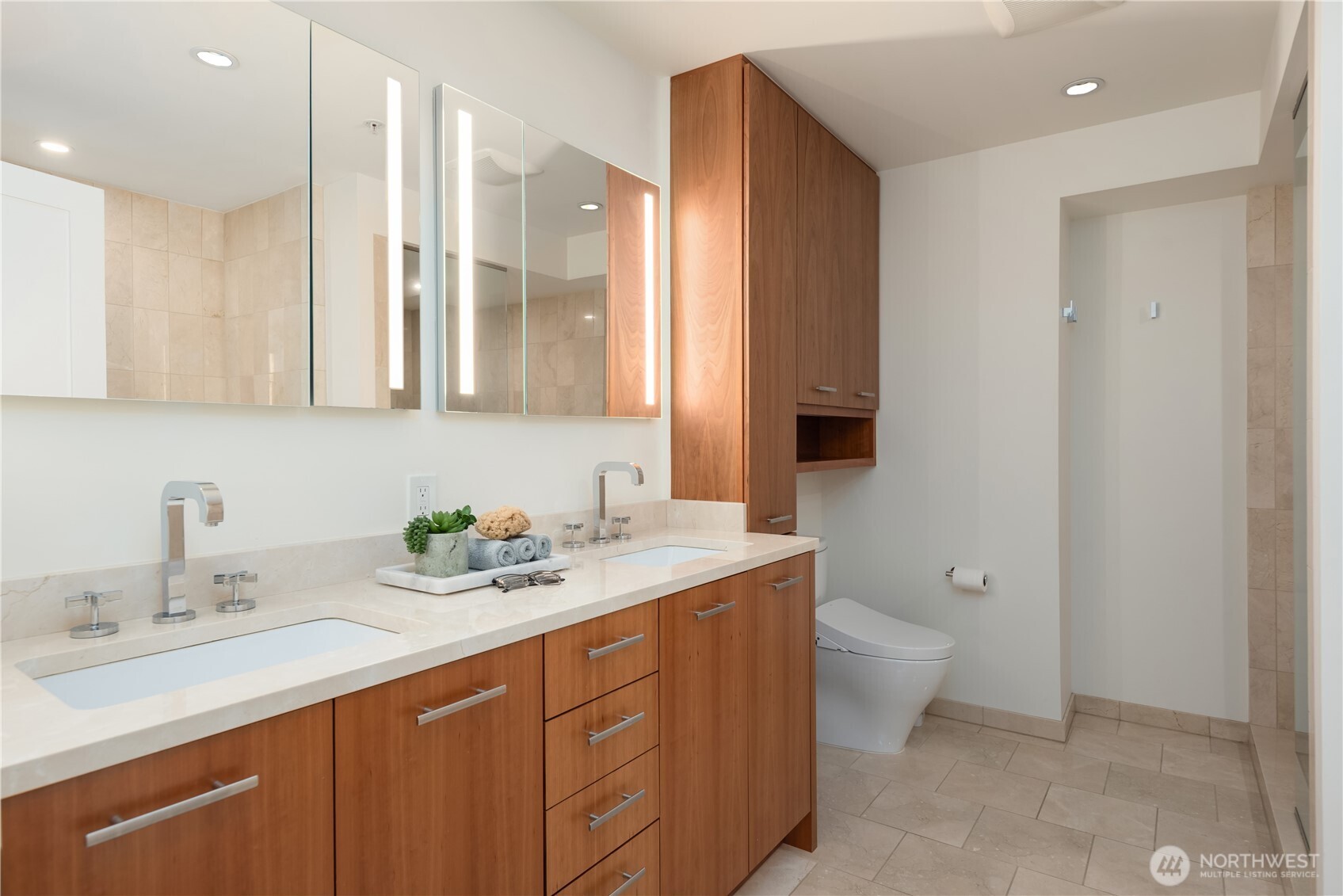 10700 NE 4th Street #2802, Bellevue, WA 98004