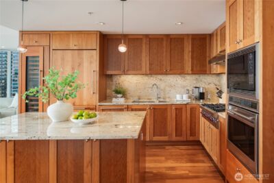 10700 NE 4th Street #2802, Bellevue, WA 98004 - Photo 7