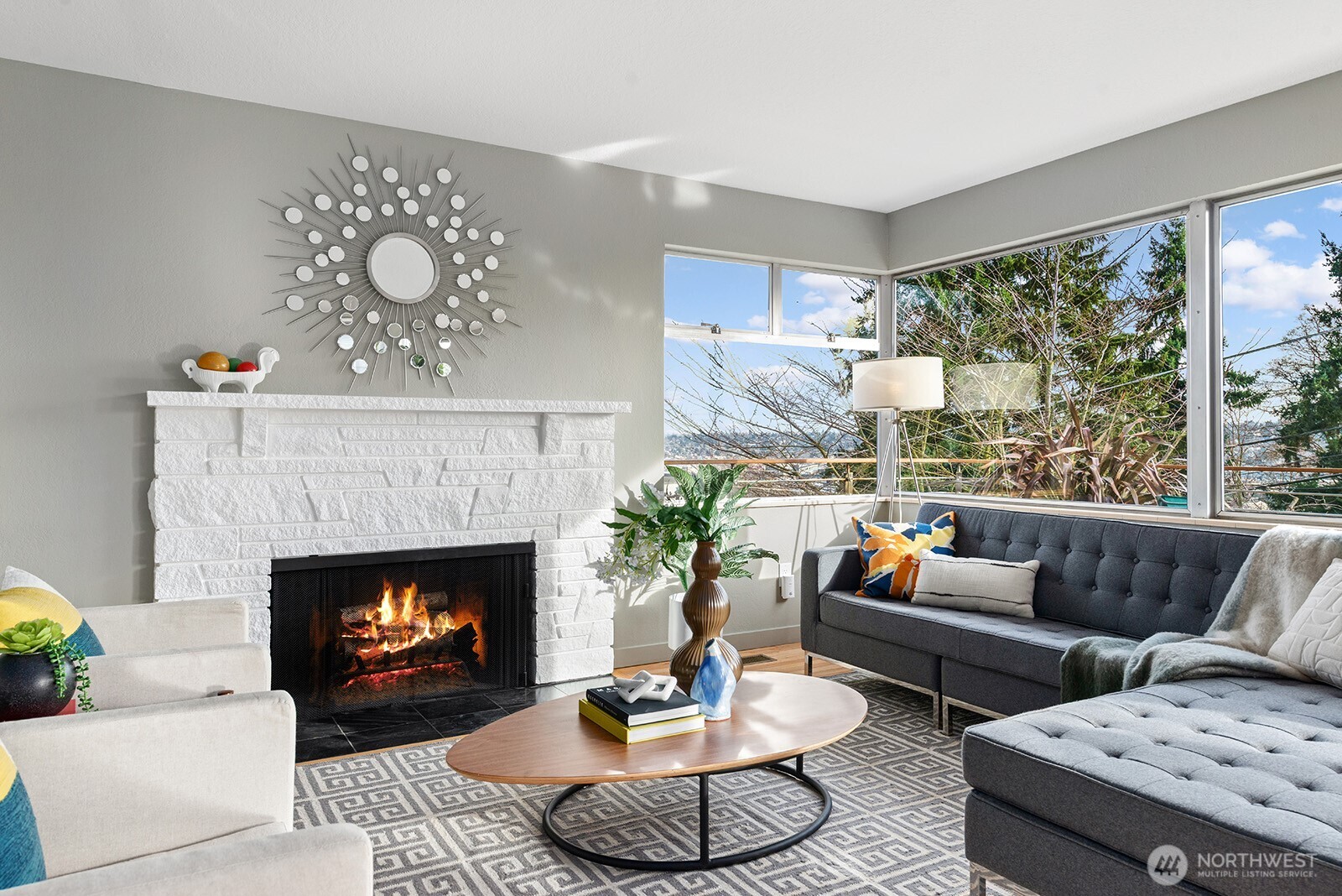 3439 24th Avenue W, Seattle, WA 98199