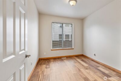 18719 12th Drive SE, Bothell, WA 98012 - Photo 19