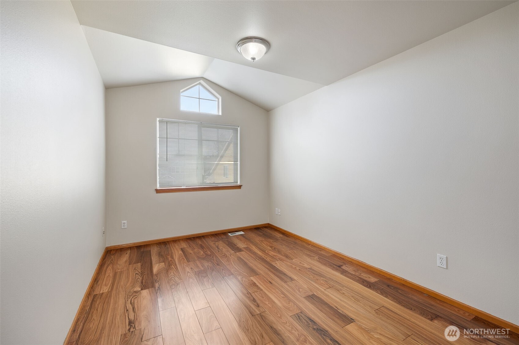 18719 12th Drive SE, Bothell, WA 98012