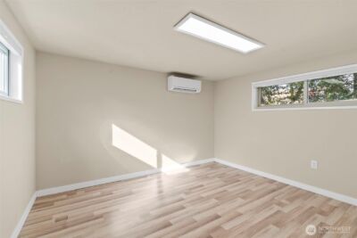 3012 SW 102nd Street , Seattle, WA 98146 - Photo 12