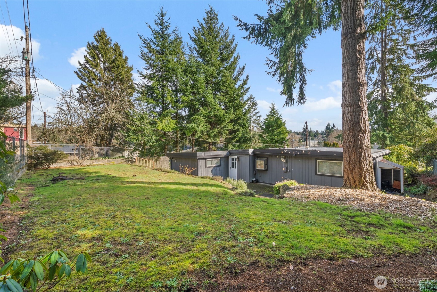 3012 SW 102nd Street , Seattle, WA 98146
