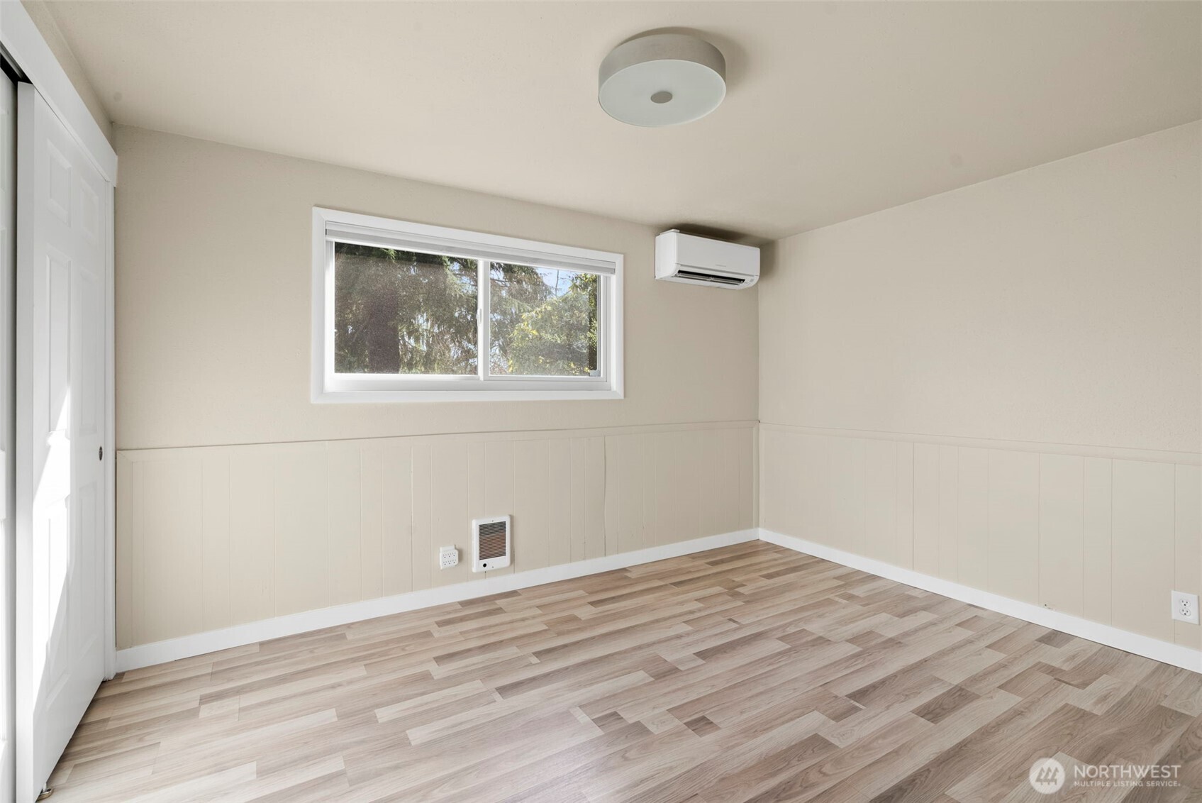 3012 SW 102nd Street , Seattle, WA 98146