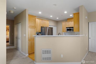 1855 Trossachs Boulevard SE #703, Sammamish, WA 98075 - Photo 12