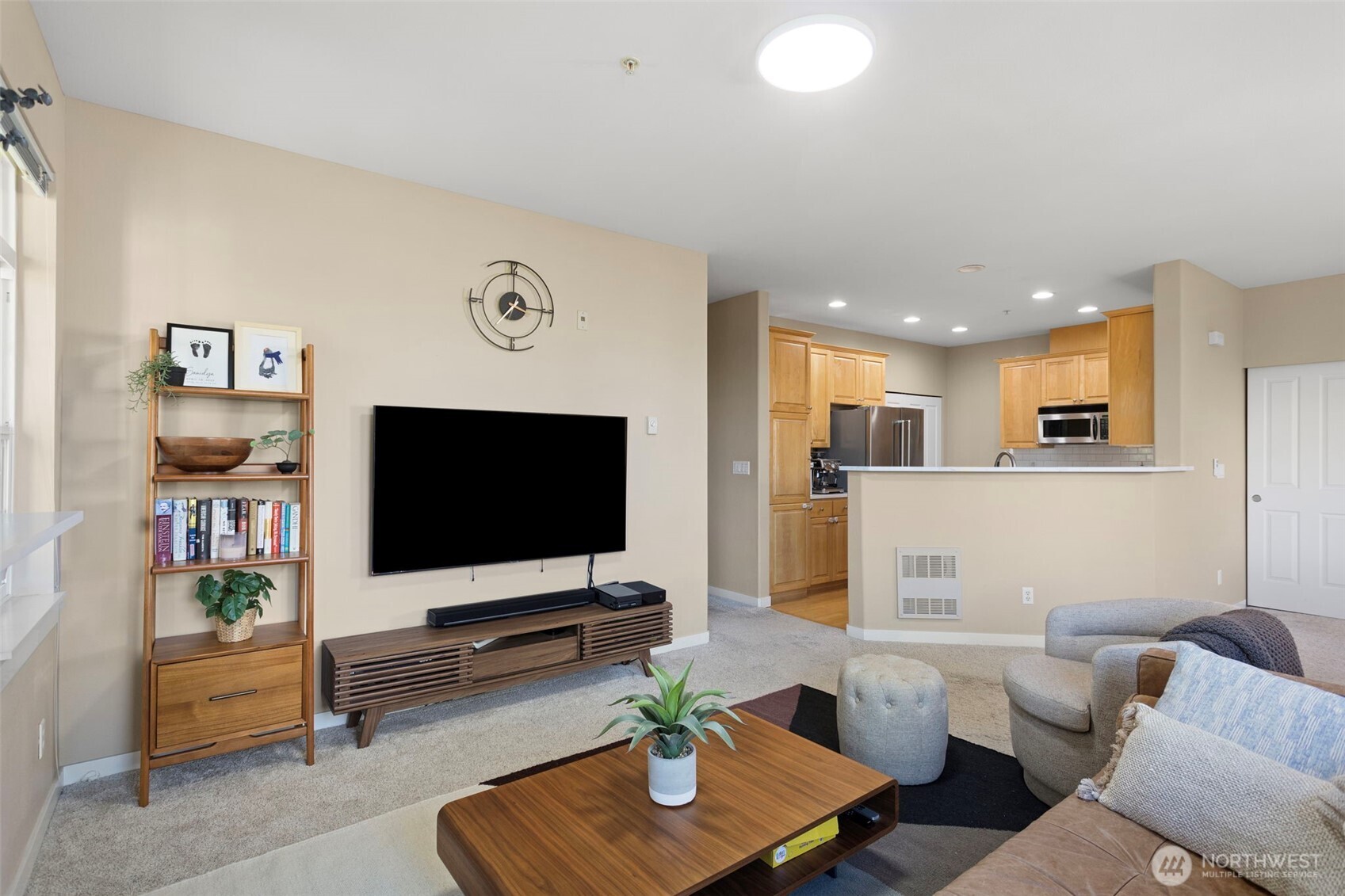 1855 Trossachs Boulevard SE #703, Sammamish, WA 98075