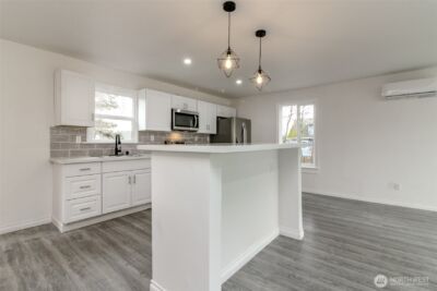 9613 S 240th Street , Kent, WA 98031 - Photo 5