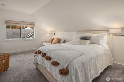 4429 91st Avenue NE, Yarrow Point, WA 98004 - Photo 15