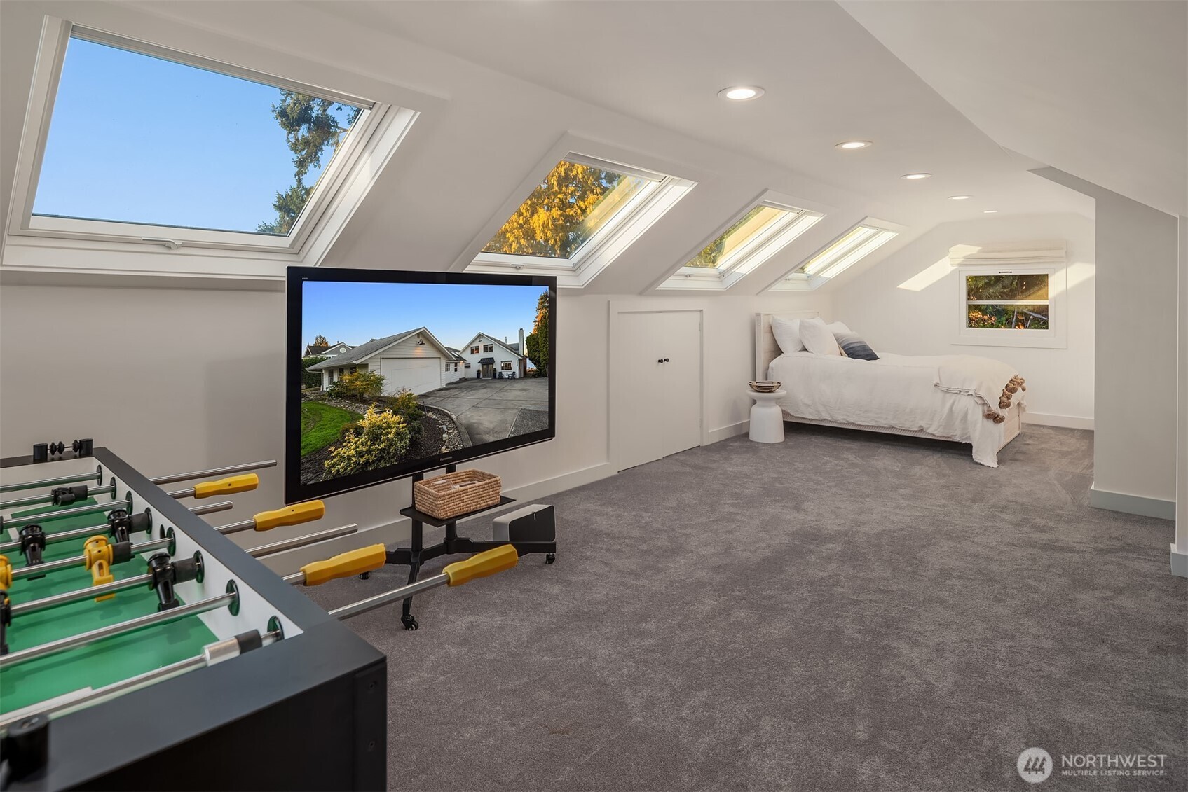 4429 91st Avenue NE, Yarrow Point, WA 98004