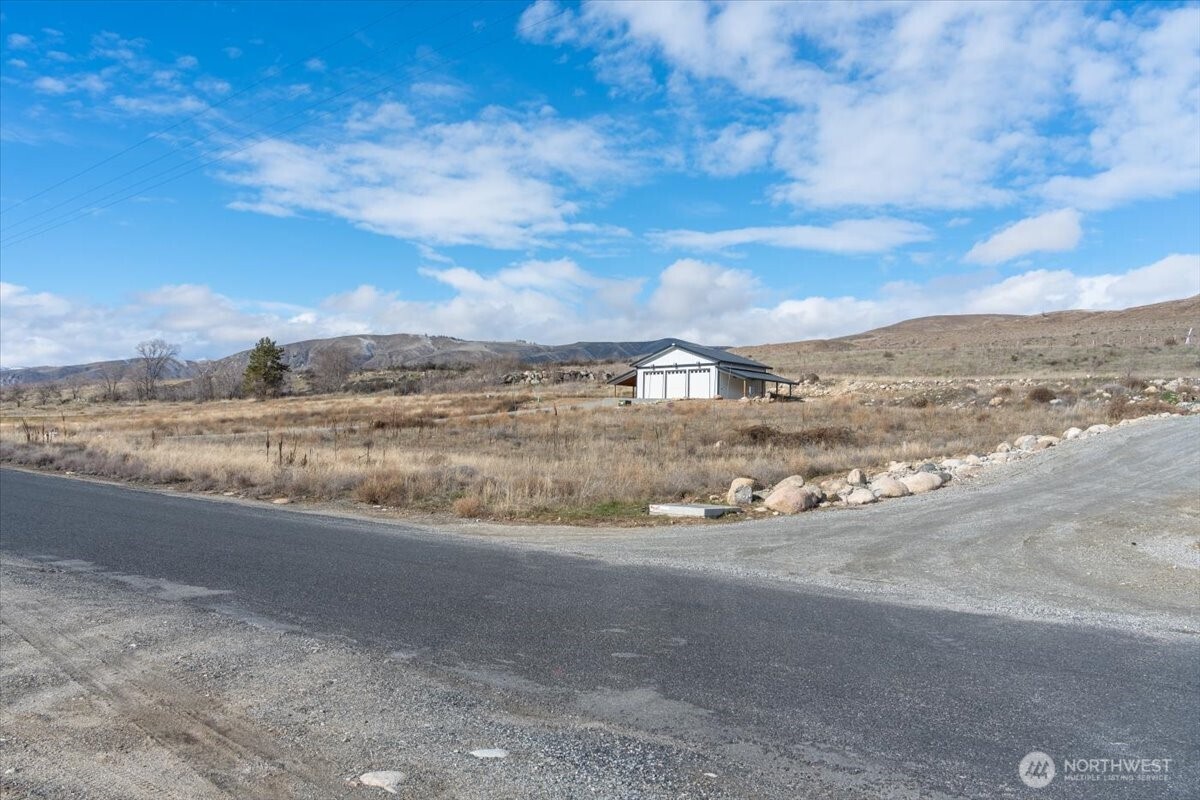 4241 Stayman Flats Road , Chelan, WA 98816