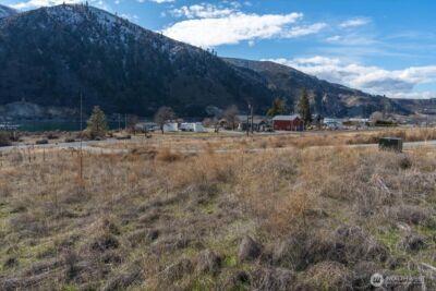 4241 Stayman Flats Road , Chelan, WA 98816 - Photo 4