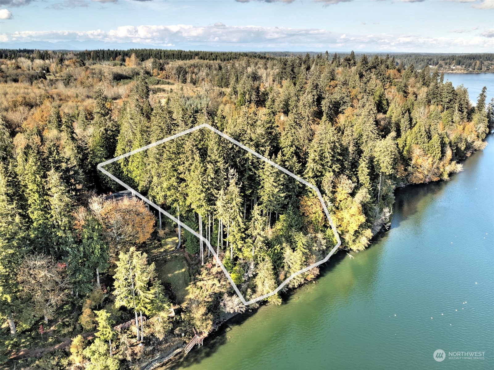 898 SE Dahman Road , Shelton, WA 98584