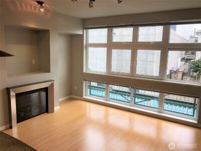 17 W Mercer Street #219, Seattle, WA 98119 - Photo 11