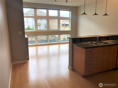 17 W Mercer Street #219, Seattle, WA 98119 - Photo 10