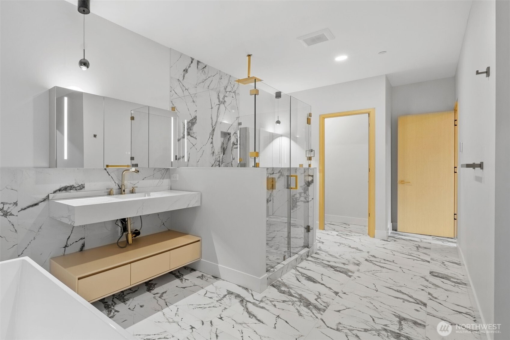 7903 240th Street SW, Edmonds, WA 98026