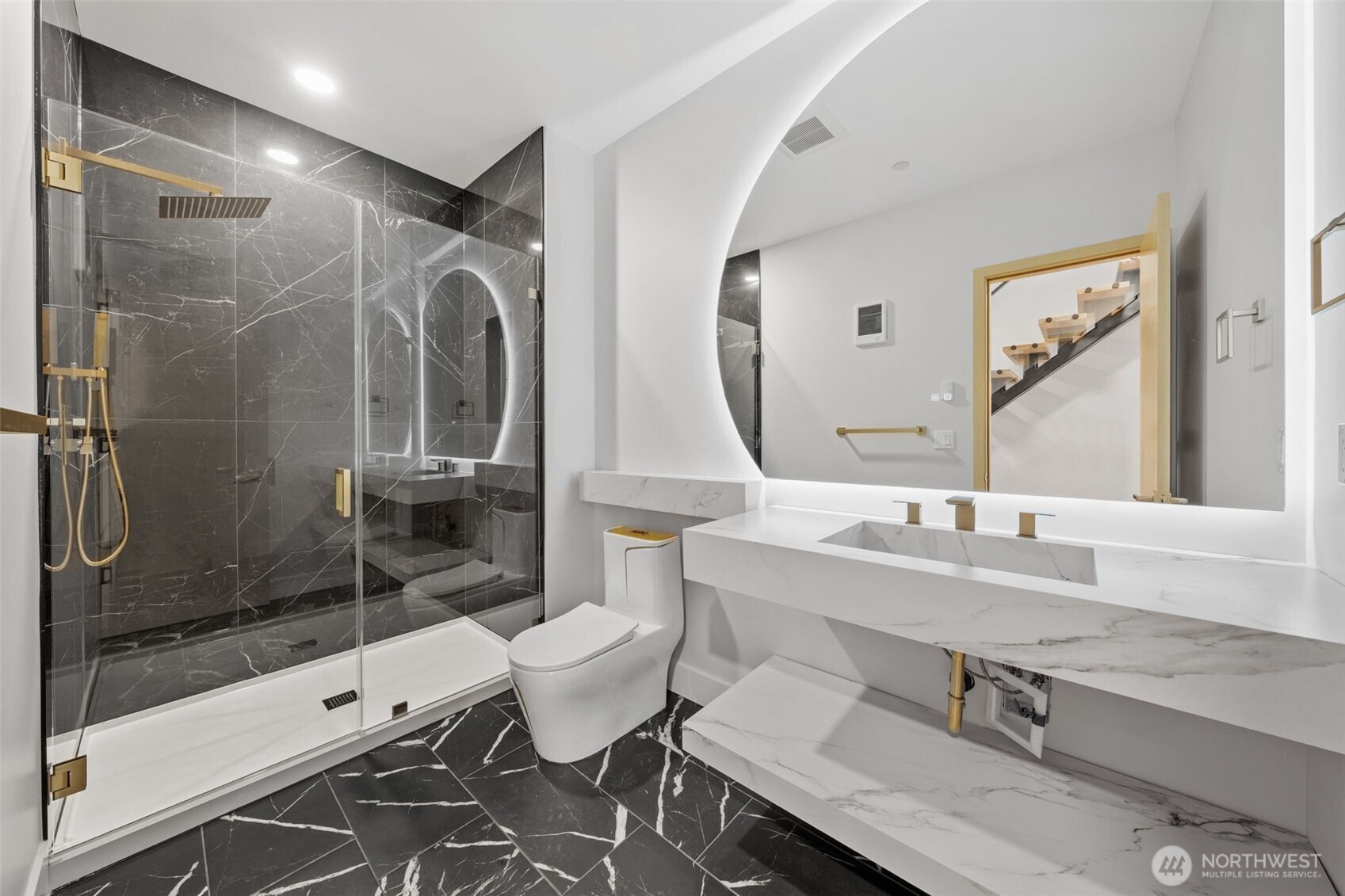 7903 240th Street SW, Edmonds, WA 98026