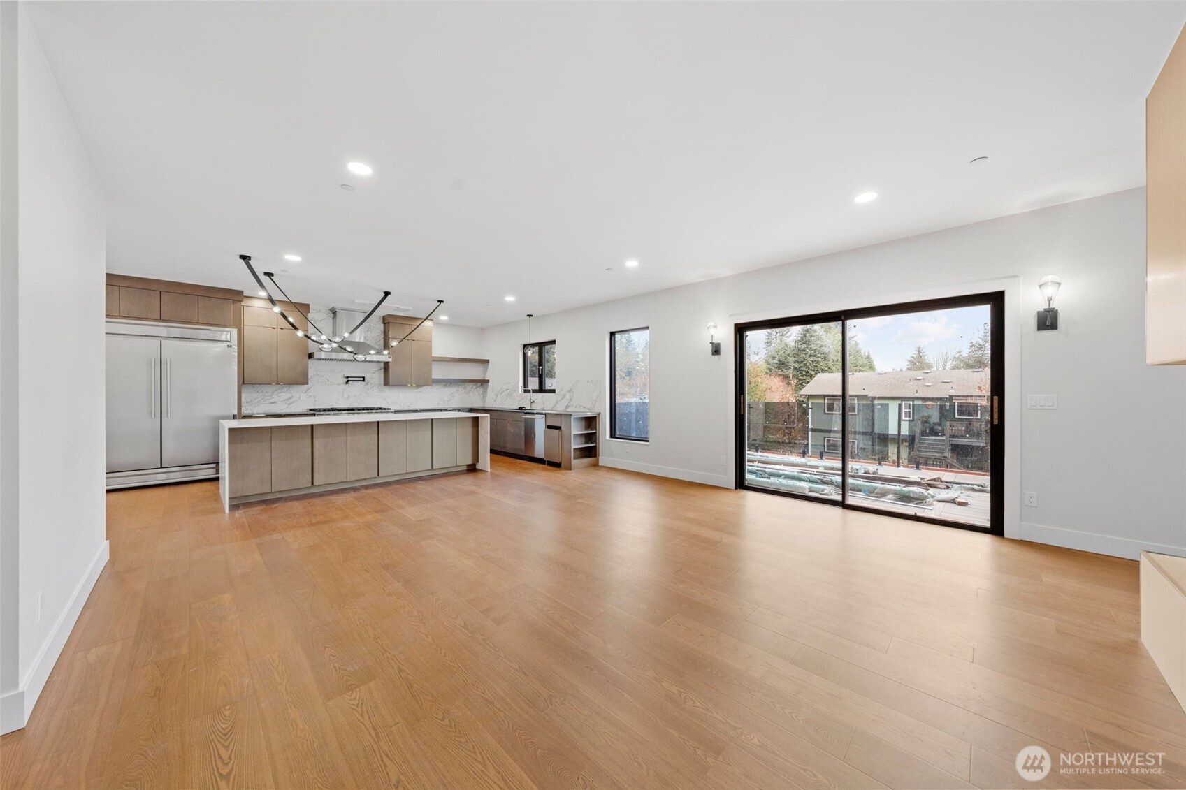 7903 240th Street SW, Edmonds, WA 98026