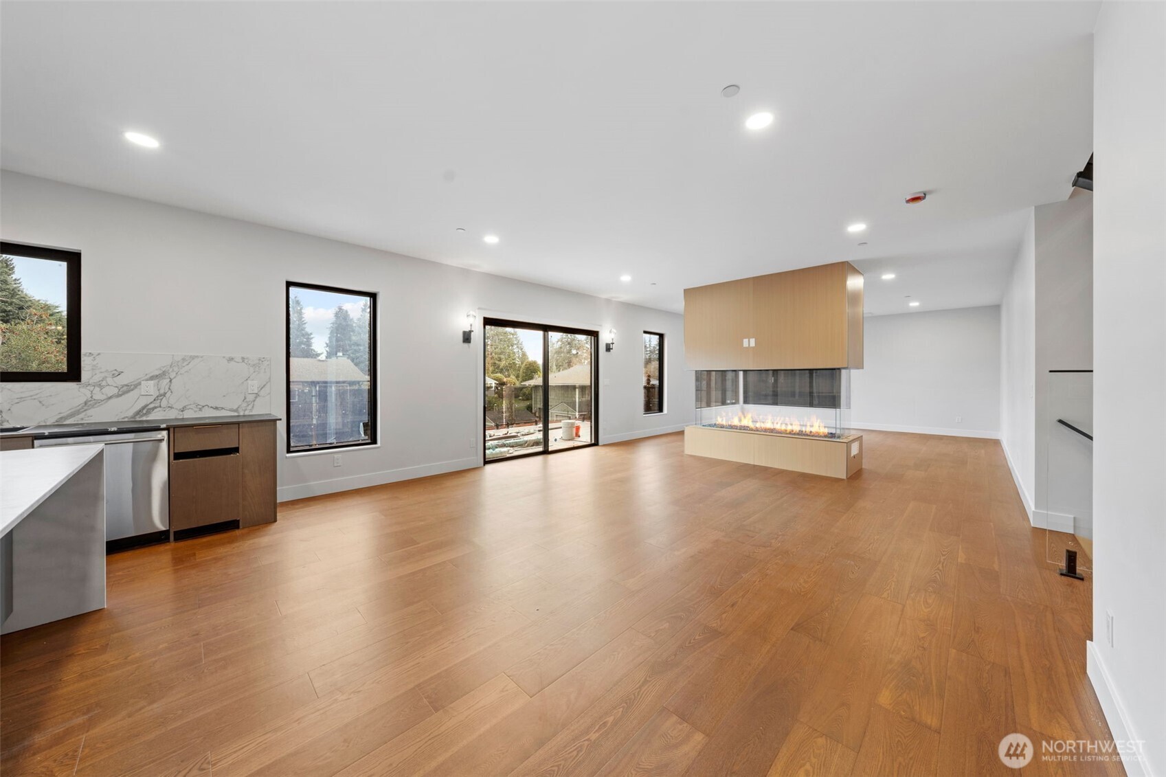 7903 240th Street SW, Edmonds, WA 98026