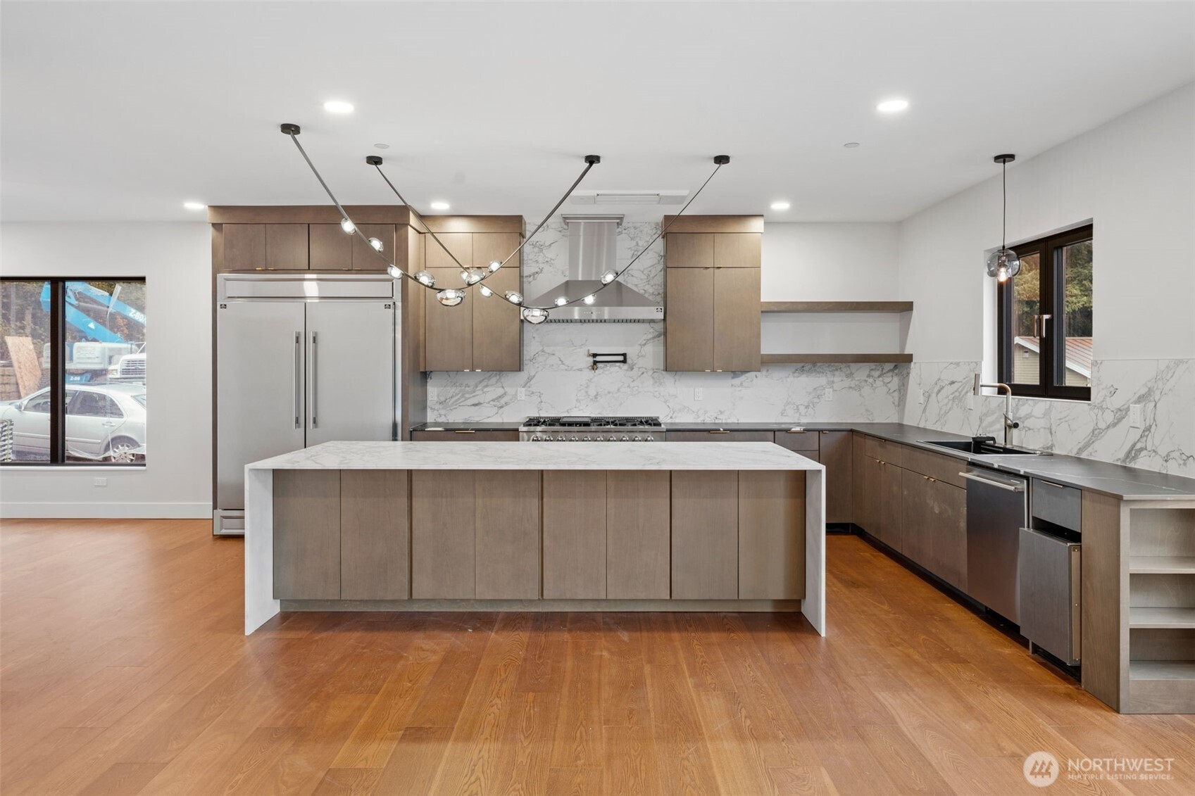 7903 240th Street SW, Edmonds, WA 98026