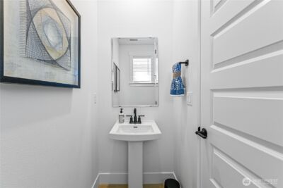 32189 Pacific Avenue SE, Black Diamond, WA 98010 - Photo 16