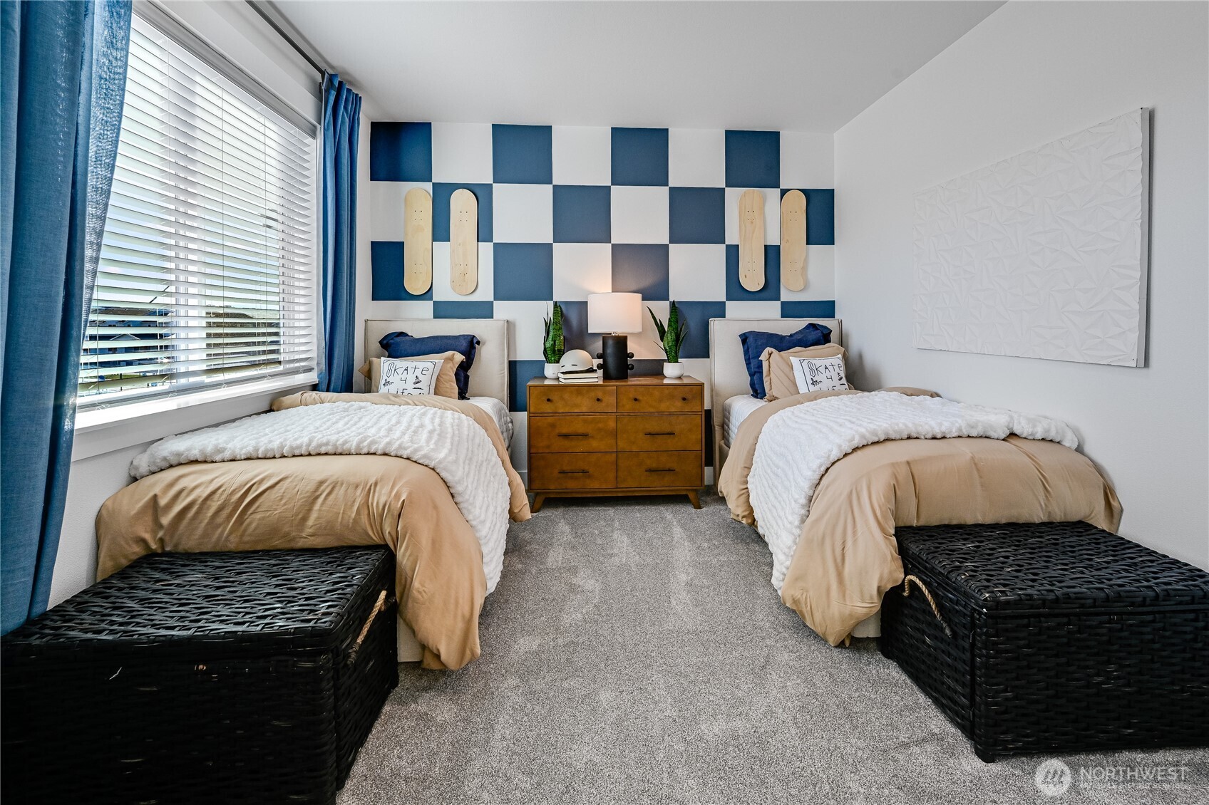 32189 Pacific Avenue SE, Black Diamond, WA 98010