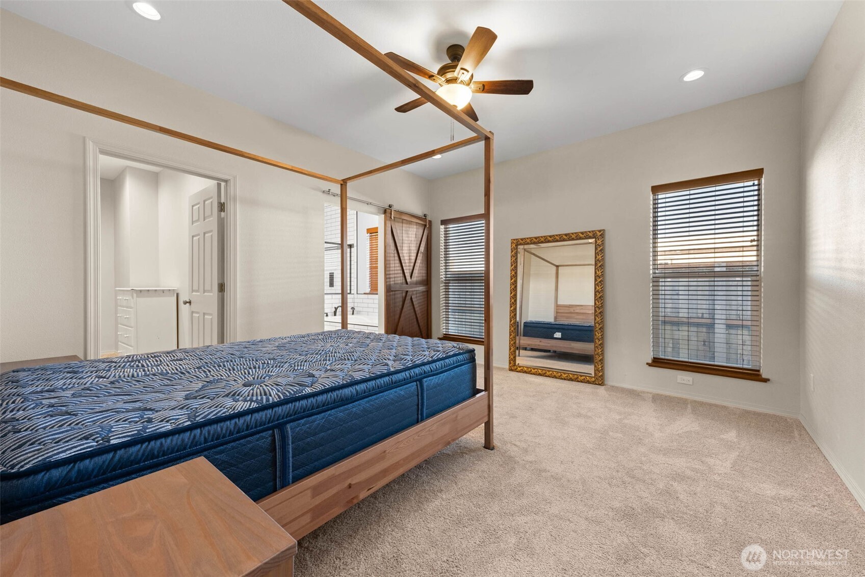 111 1st E , South Bend, WA 99586